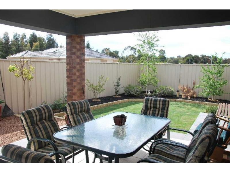 6 Chomley Close, Barooga NSW 3644