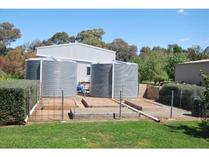 1988 Murray Valley Highway, Cobram VIC 3644