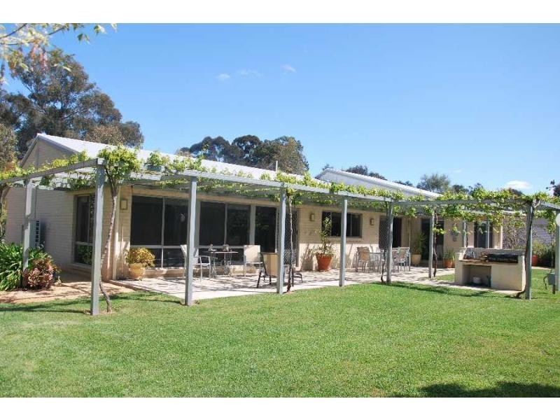 1988 Murray Valley Highway, Yarrawonga VIC 3730