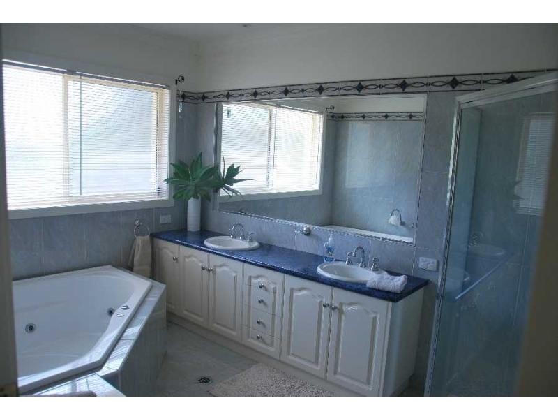 32 Catona Crescent, Cobram VIC 3644