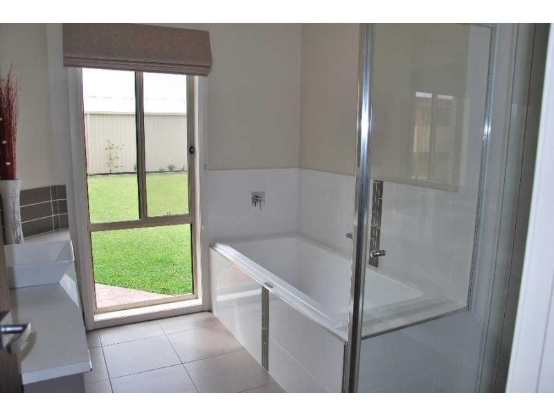 1 Young Street, Cobram VIC 3644