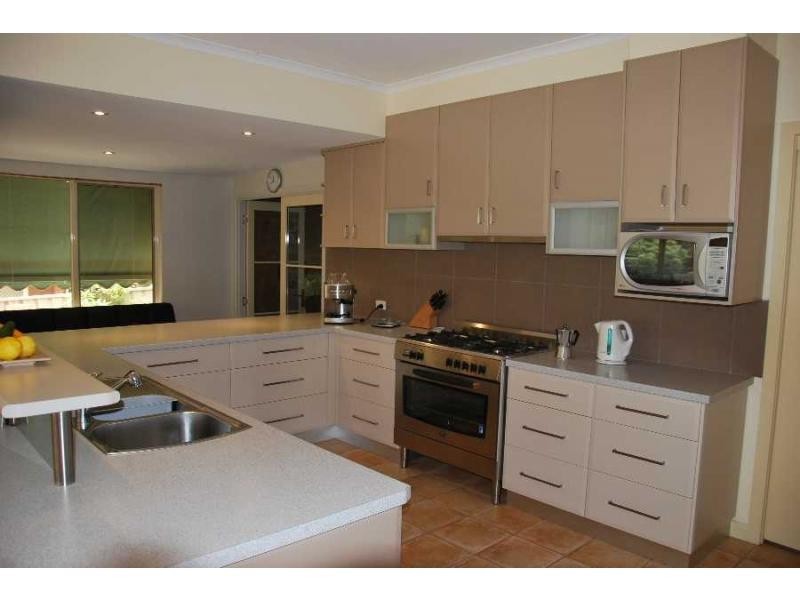 2 View Court, Cobram VIC 3644