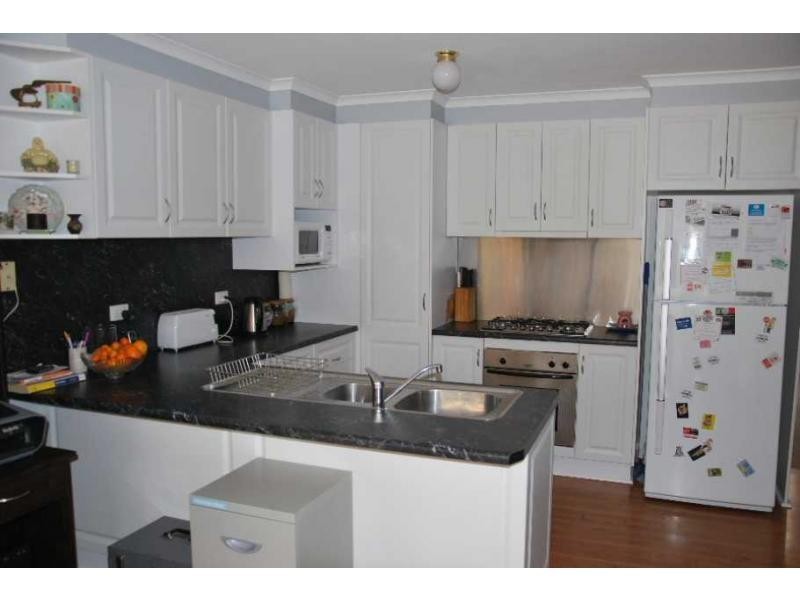 16 Gorton Street, Cobram VIC 3644