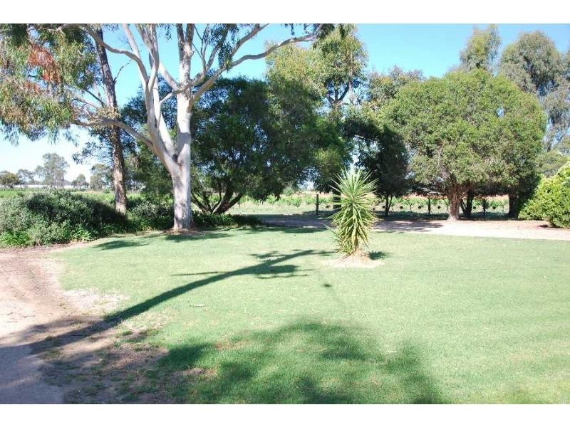 2960 Murray Valley Highway, Cobram East VIC 3644