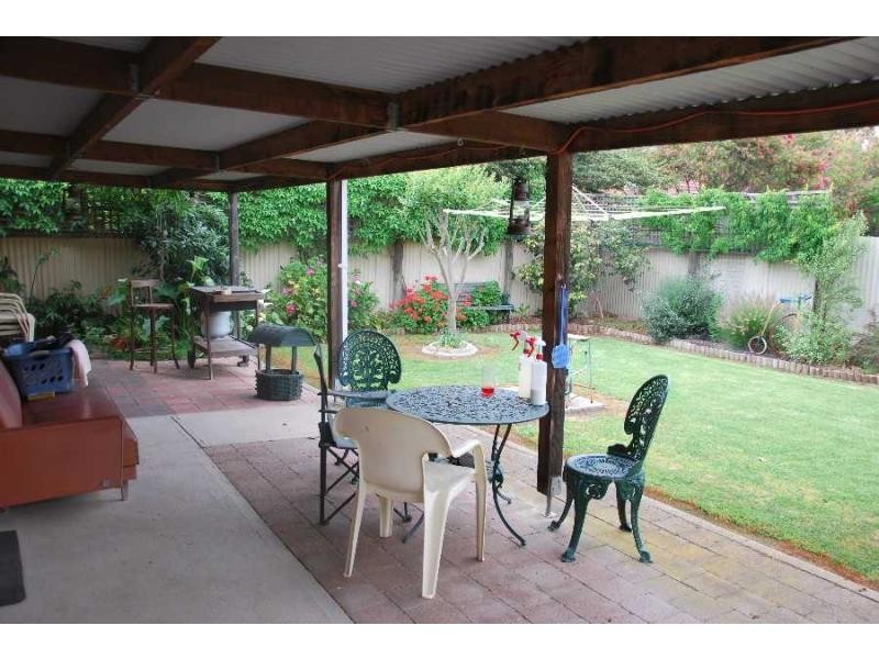 20 Hillson Street, Tocumwal NSW 2714