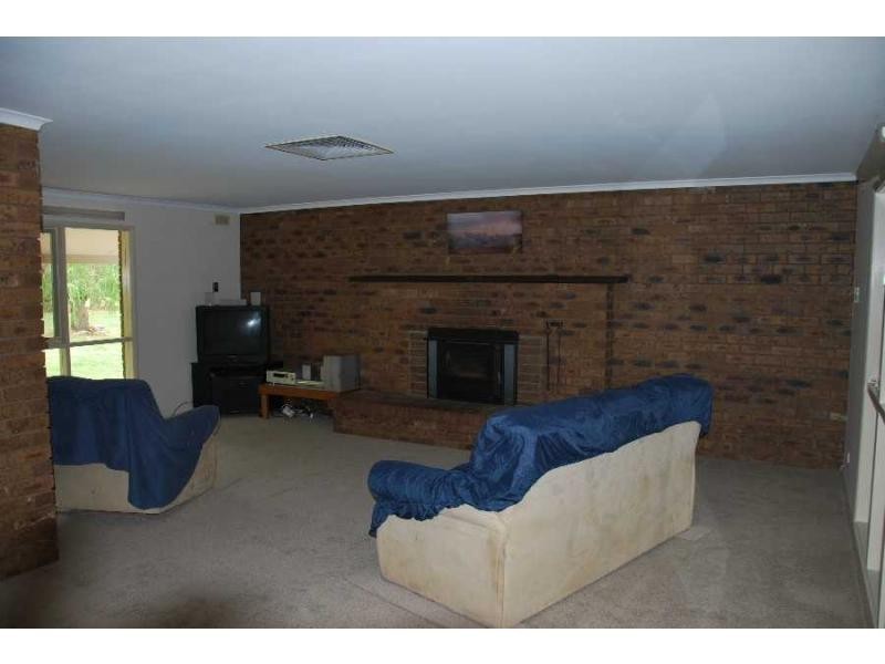 7131 – 7149 Goulburn Valley Highway, Koonoomoo VIC 3644