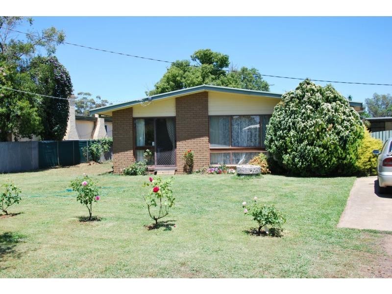 32 Goorang Street, Katamatite VIC 3649