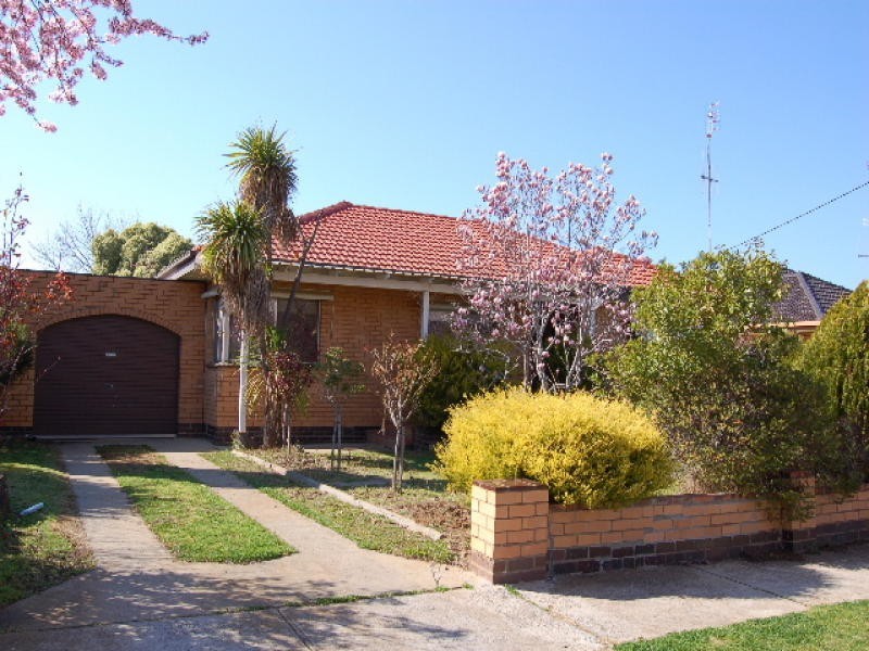 27 Sydney Street, Cobram VIC 3644