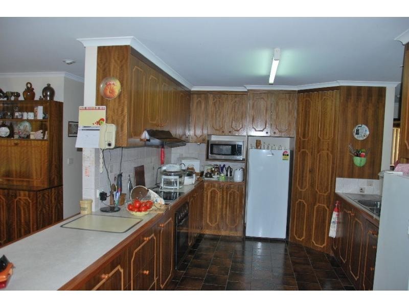 1978 Murray Valley Highway, Cobram East VIC 3644