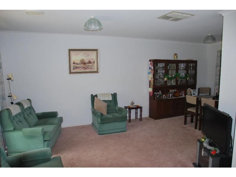 19 Arramagong Street, Barooga NSW 3644