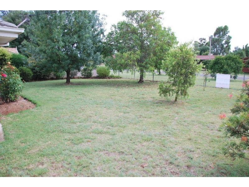 19 Arramagong Street, Barooga NSW 3644