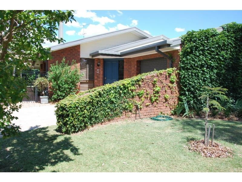 12 Apricot Circuit, Cobram VIC 3644