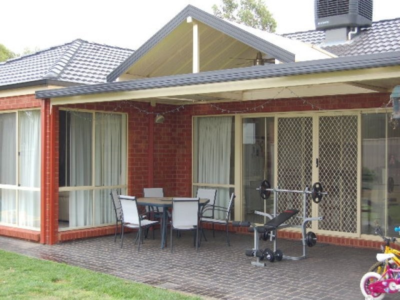 2 Collina Court, Cobram VIC 3644