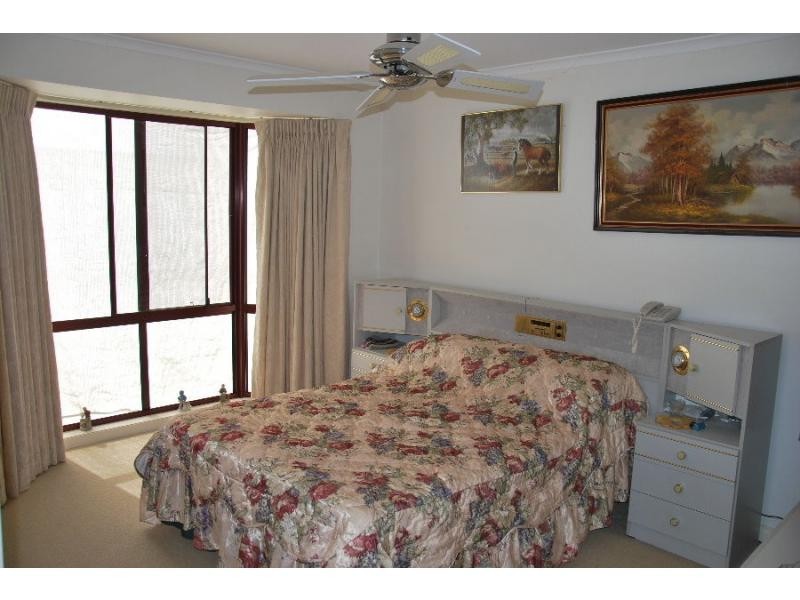 4 Victoria Avenue, Barooga NSW 3644