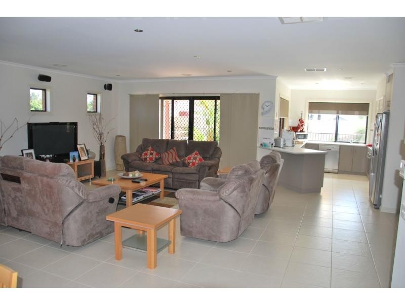 3 Murray Heights, Cobram VIC 3644