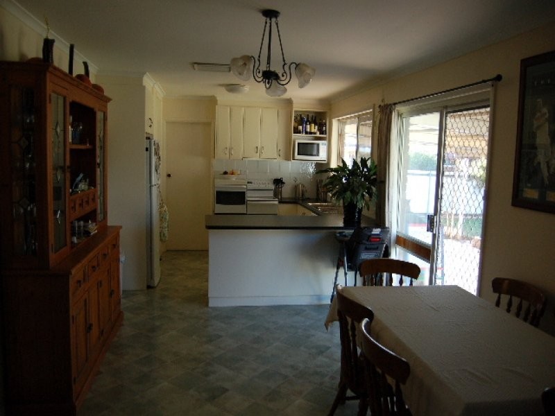 11 Toms Drive, Cobram VIC 3644