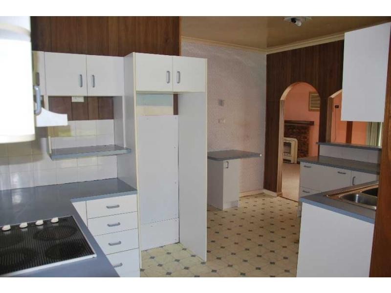 3 Pine Street, Cobram VIC 3644