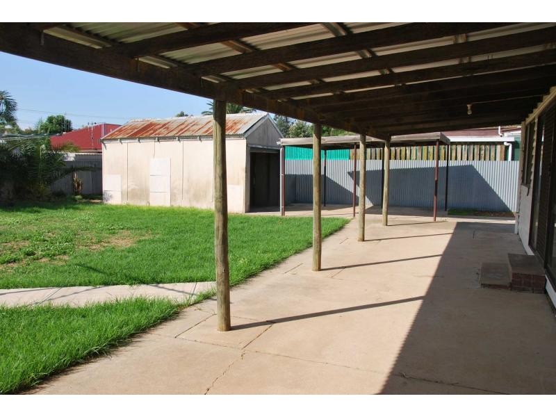 3 Pine Street, Cobram VIC 3644