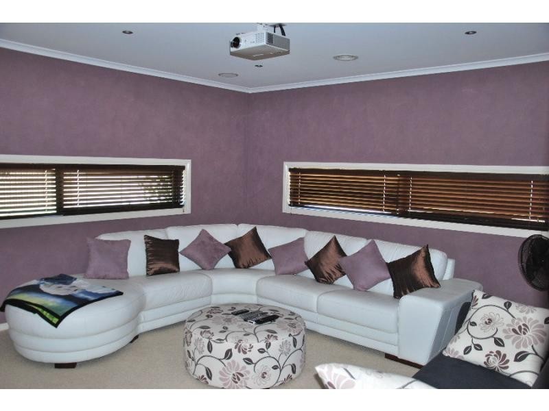 6 Victoria Avenue, Barooga NSW 3644