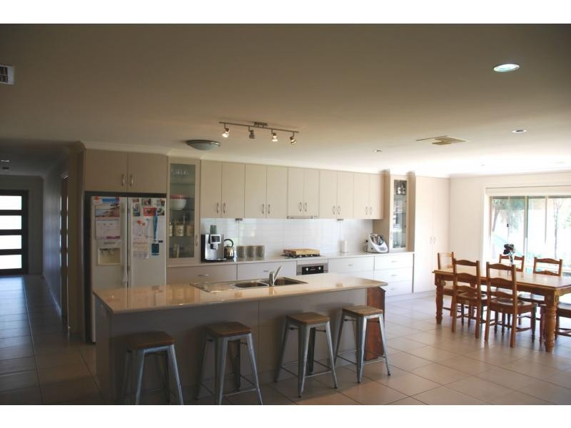 25 Scenic Drive, Cobram VIC 3644