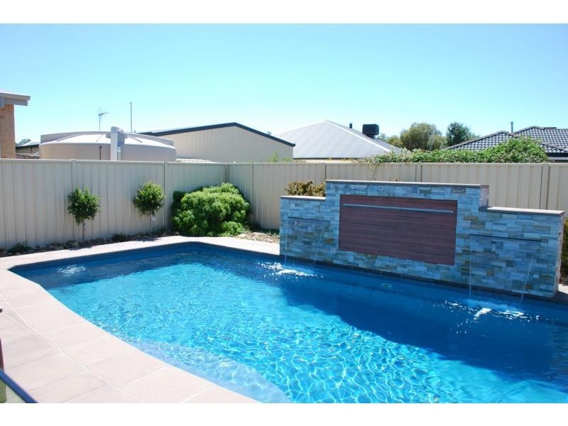 25 Scenic Drive, Cobram VIC 3644