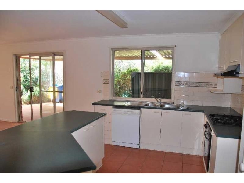 34 Wiruna Street, Barooga NSW 3644