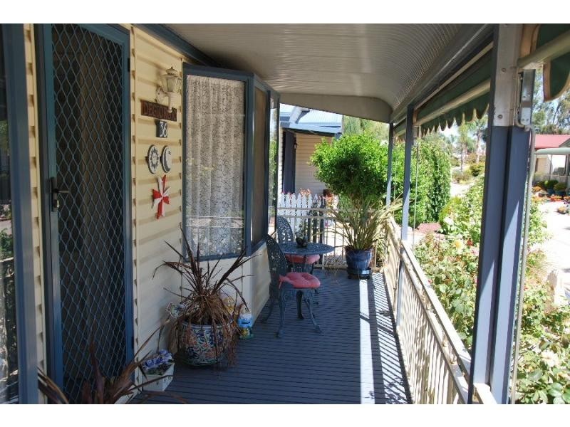 36 Oasis Drive, Oasis Village, Cobram VIC 3644