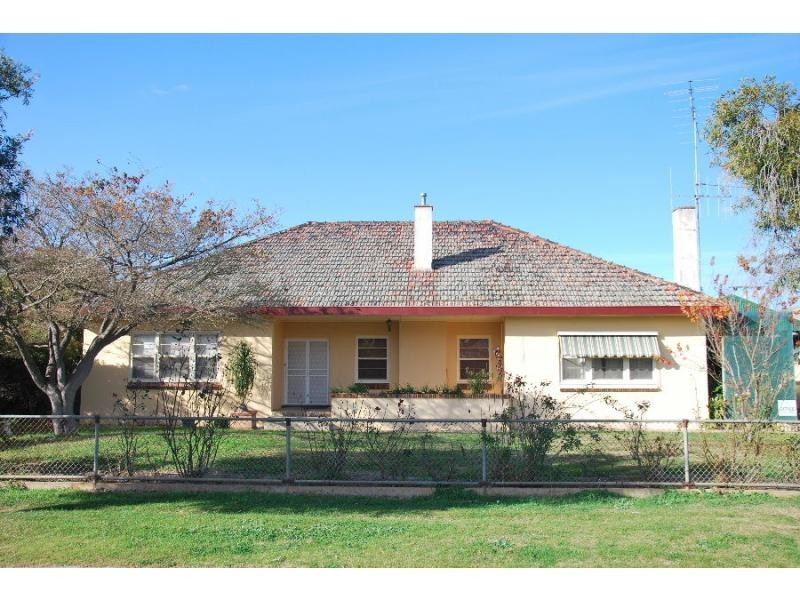 22 Warkil Street, Cobram VIC 3644
