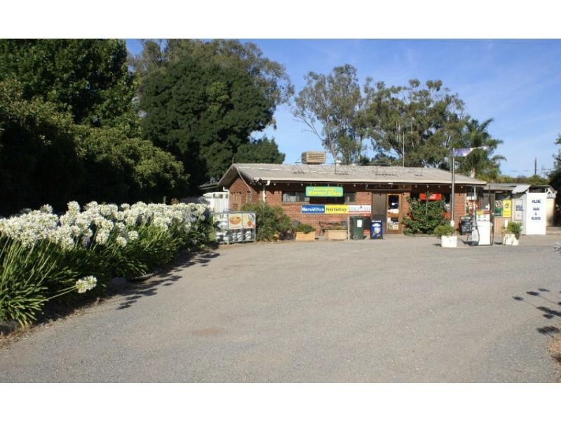 1043 Goulburn Valley Highway, Koonoomoo VIC 3644