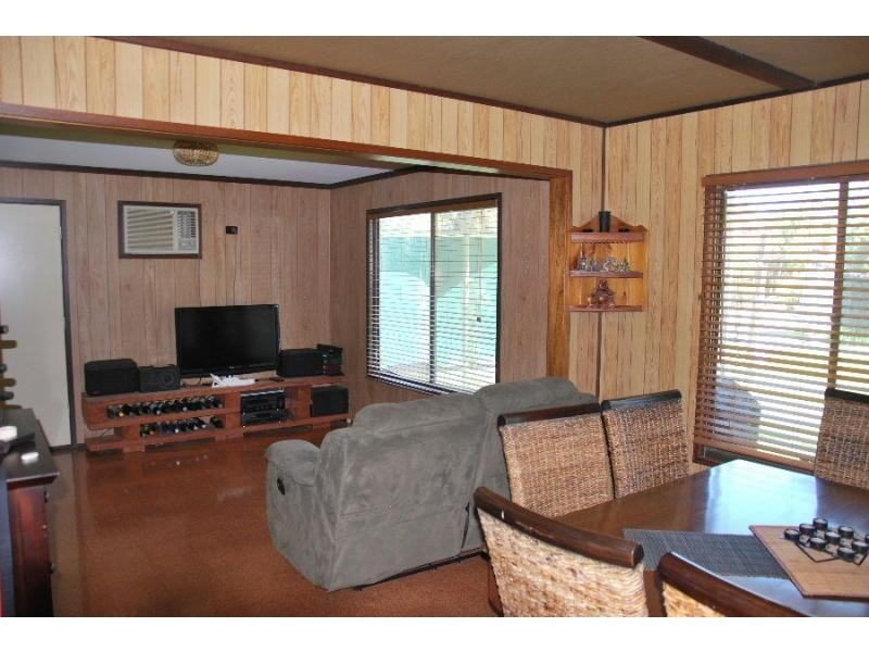 1043 Goulburn Valley Highway, Koonoomoo VIC 3644