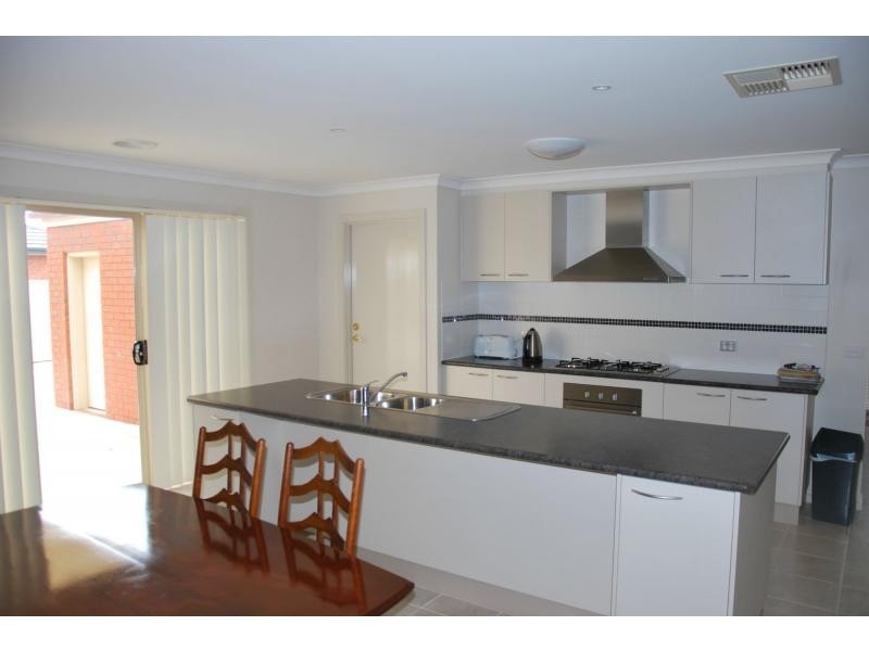 22 Nugget Fuller Drive, Tocumwal NSW 2714
