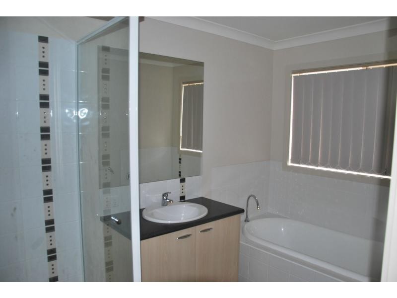22 Nugget Fuller Drive, Tocumwal NSW 2714
