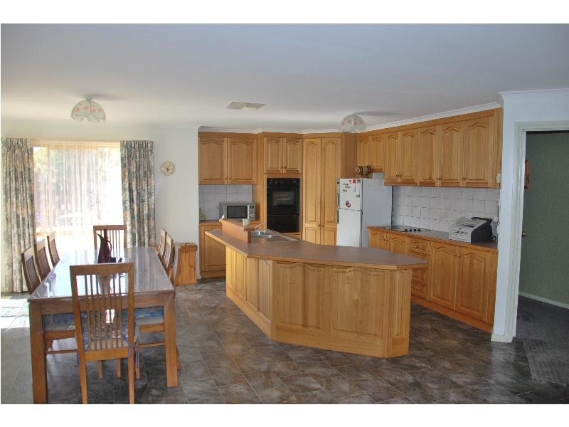 23 Sunrise Court, Cobram VIC 3644