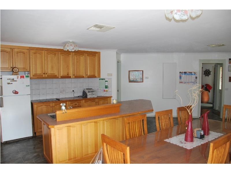 23 Sunrise Court, Cobram VIC 3644