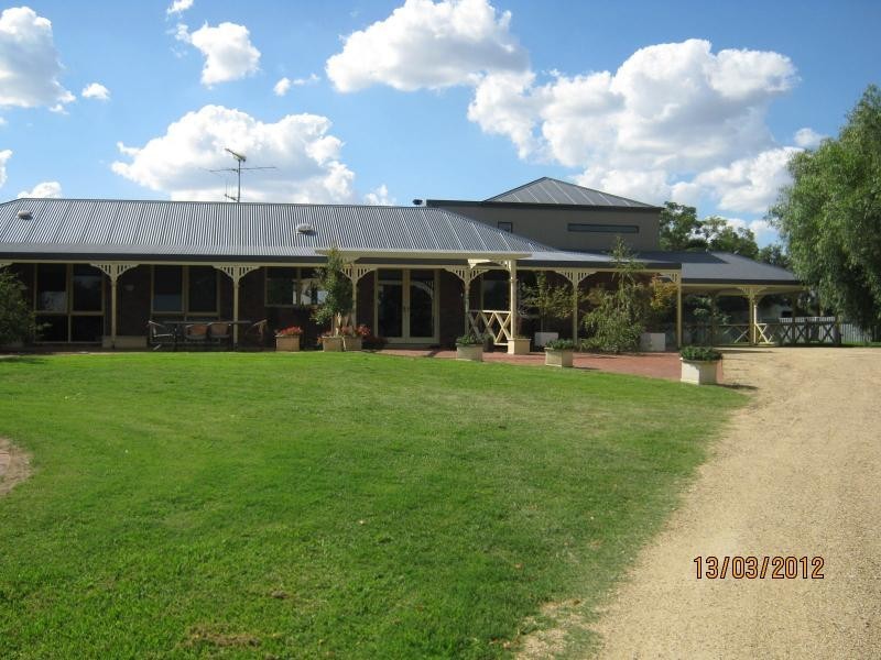 36-38 Barinya Street, Barooga NSW 3644