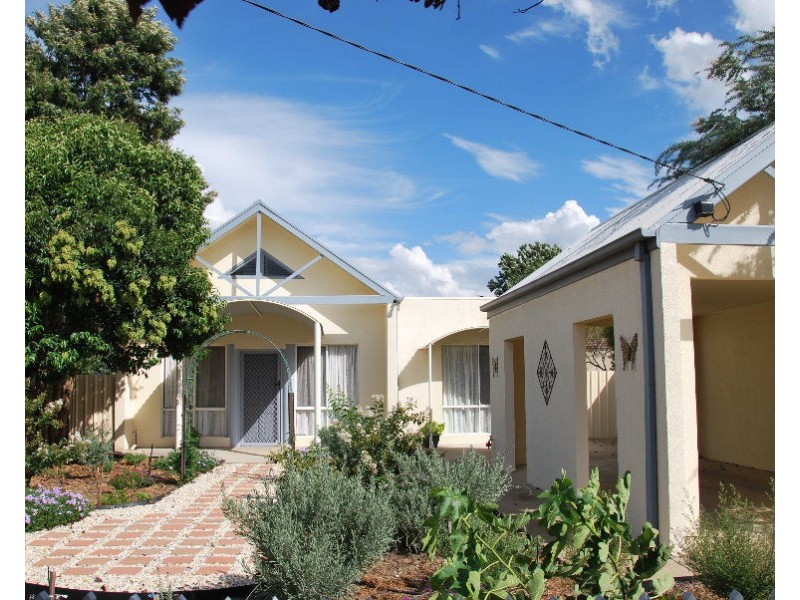 6B Margaret Court, Cobram VIC 3644