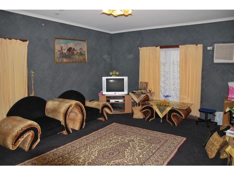 2 Ivy Street, Cobram VIC 3644
