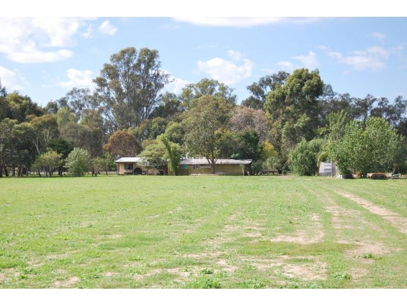 6675 Goulburn Valley Highway, Yarroweyah VIC 3644
