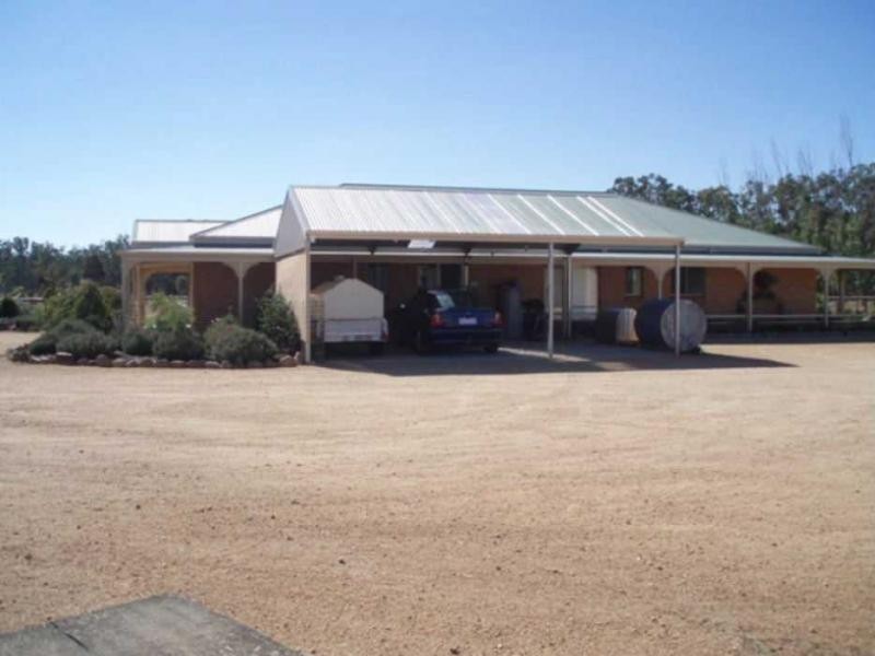 115 Cobrawonga Road, Cobram East VIC 3644
