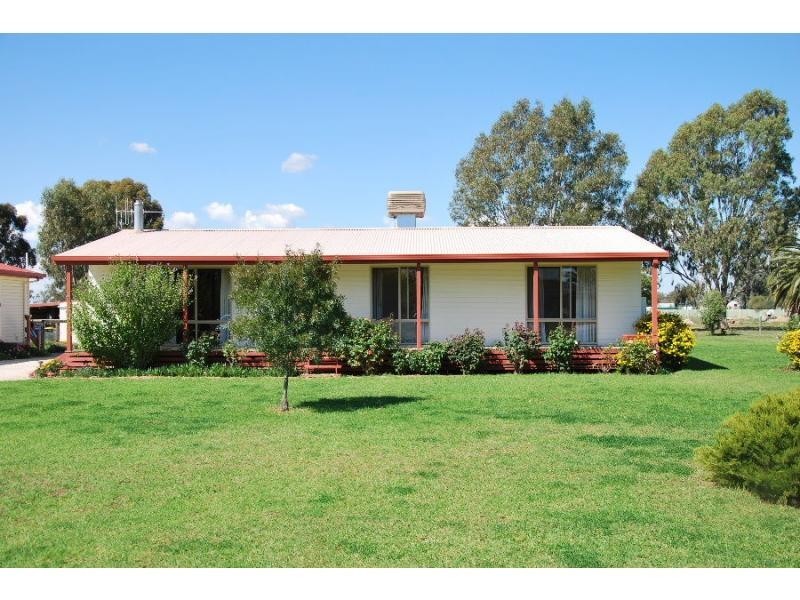 87 – 89 Murray Street, Tocumwal NSW 2714