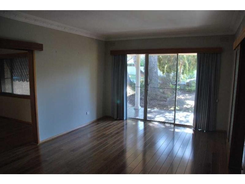 29 Wirbill Street, Cobram VIC 3644