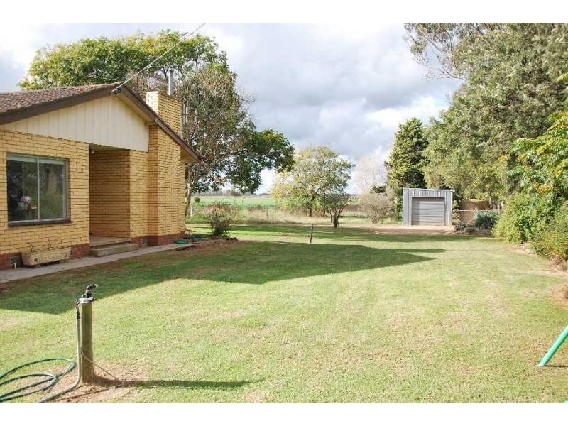 996 Sandmount Road, Yarroweyah VIC 3644
