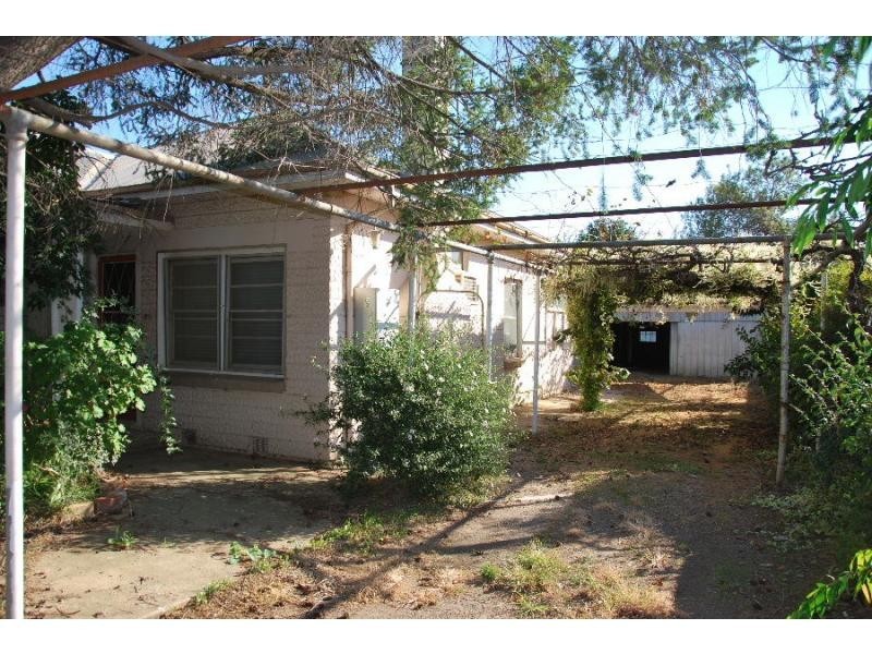 15 Warkil Street, Cobram VIC 3644