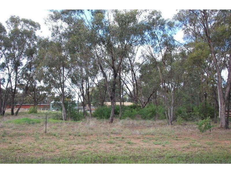 98-100 Barooga Street, Berrigan NSW 2712