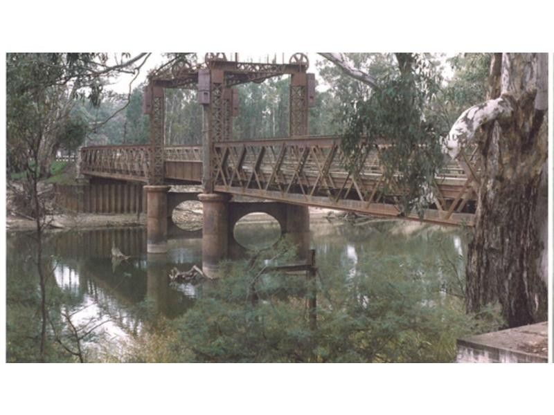 41 Adams Street, Tocumwal NSW 2714