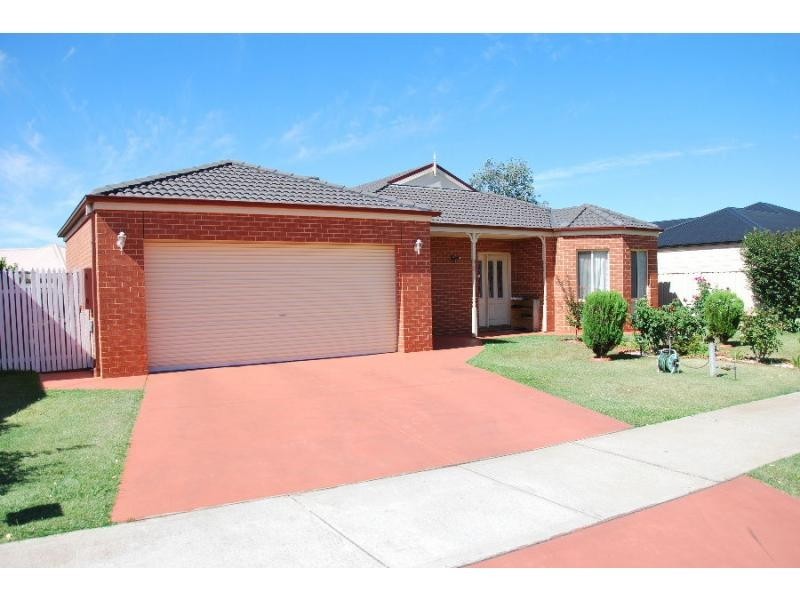 20 Apricot Circuit, Cobram VIC 3644