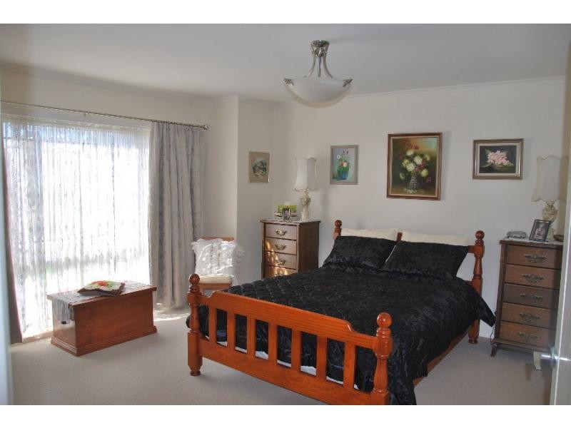 3 Nicolina Street, Cobram VIC 3644