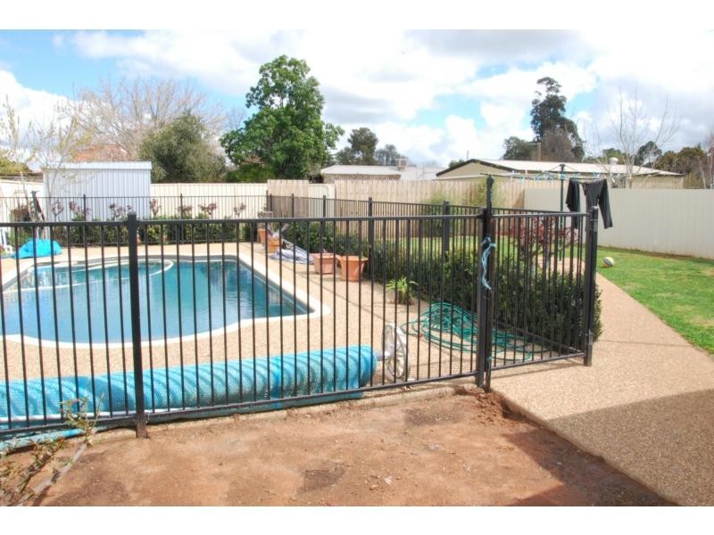 57 Denison Street, Berrigan NSW 2712