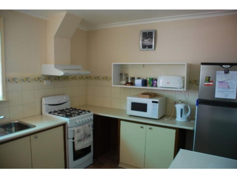 9 Acacia Street, Cobram VIC 3644