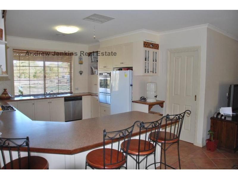 179 Hughes Street, Barooga NSW 3644